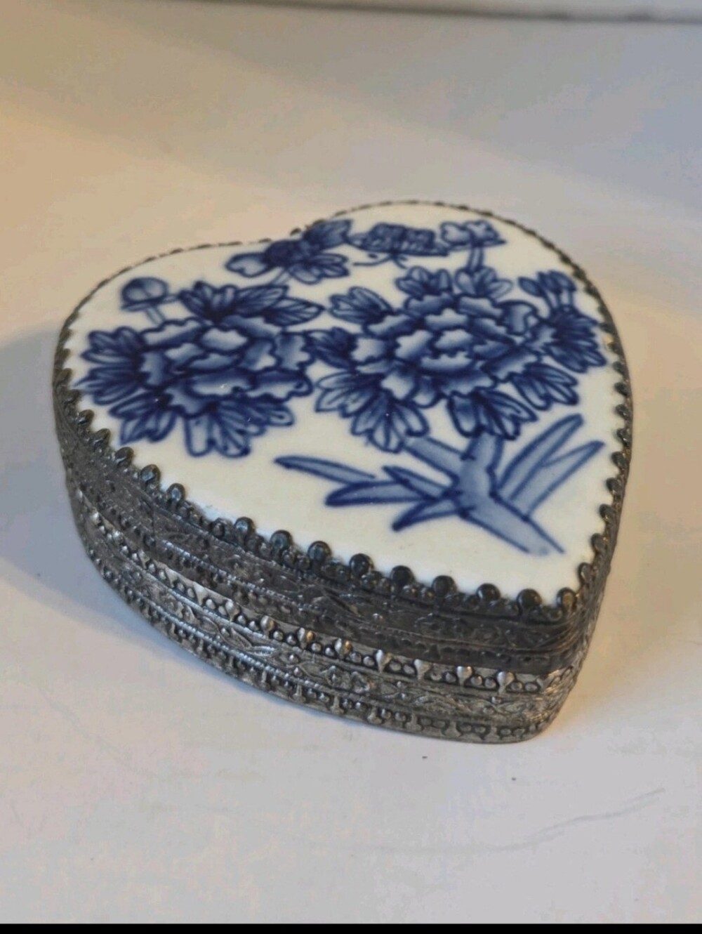 Vintage Blue Floral Enamel And Silvertone Metal Heart Shaped Trinket Box